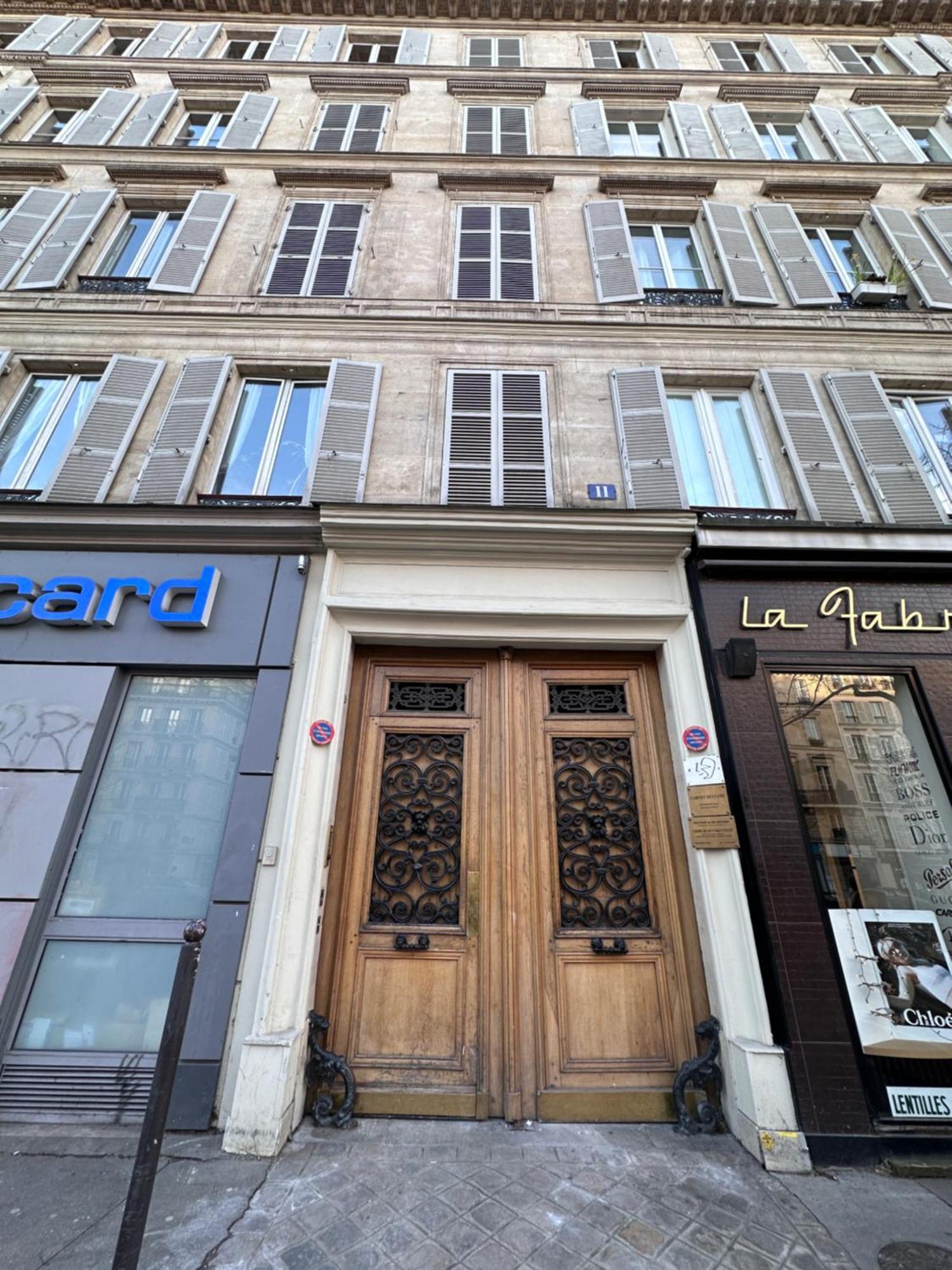 Marais Rooftop Studio - Metro Filles Du Calvaire Apartment Paris Ngoại thất bức ảnh